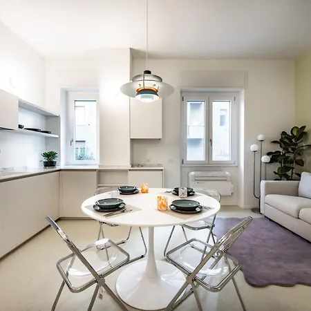 Apartman Design And Silence - Wide Renovated 2 Stops Form Milánó