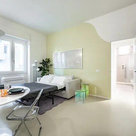 Apartman Design And Silence - Wide Renovated 2 Stops Form